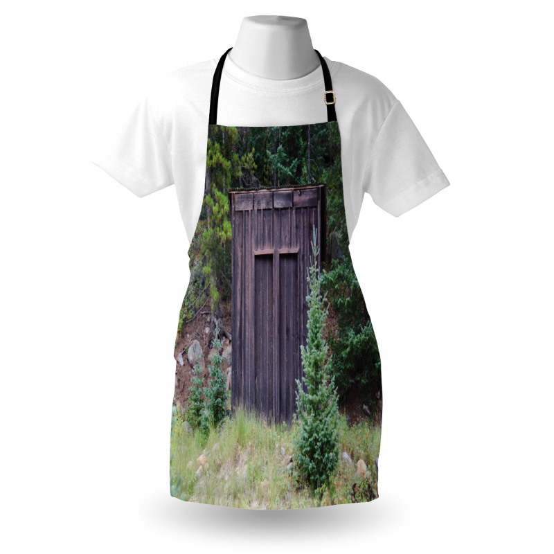 Cottage in Farm Forest Apron