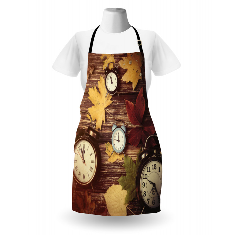 Clocks with Dry Leaves Apron