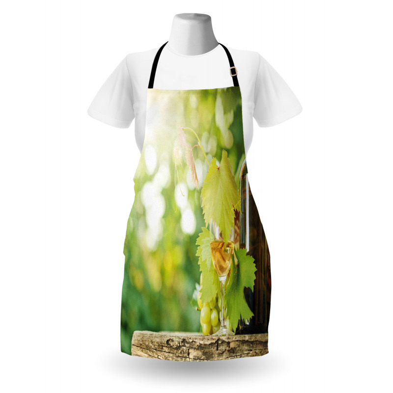 Young Vine Green Spring Apron