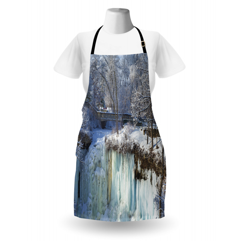 Frozen Minnehaha Fall Apron