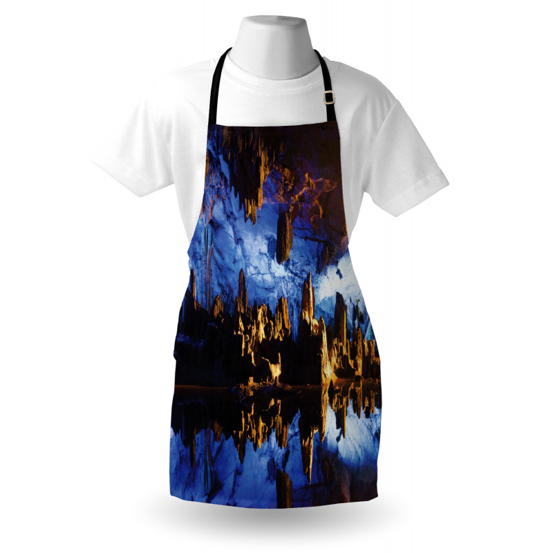 Cave Formation Reflection Apron