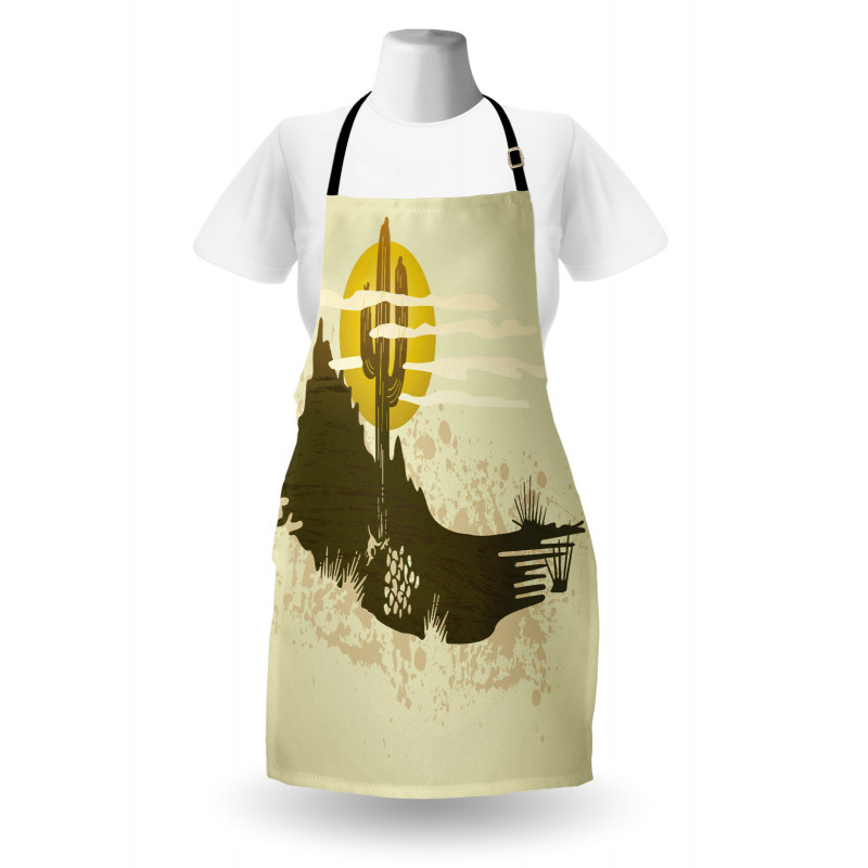 Dramatic Saguaro and Sun Apron