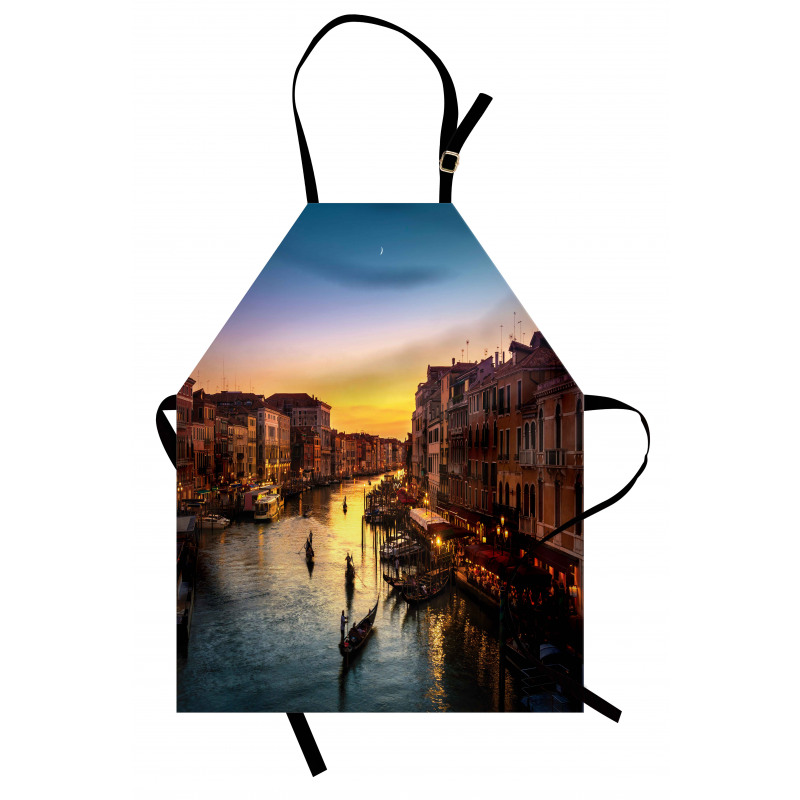 Famous Grand Canal Apron