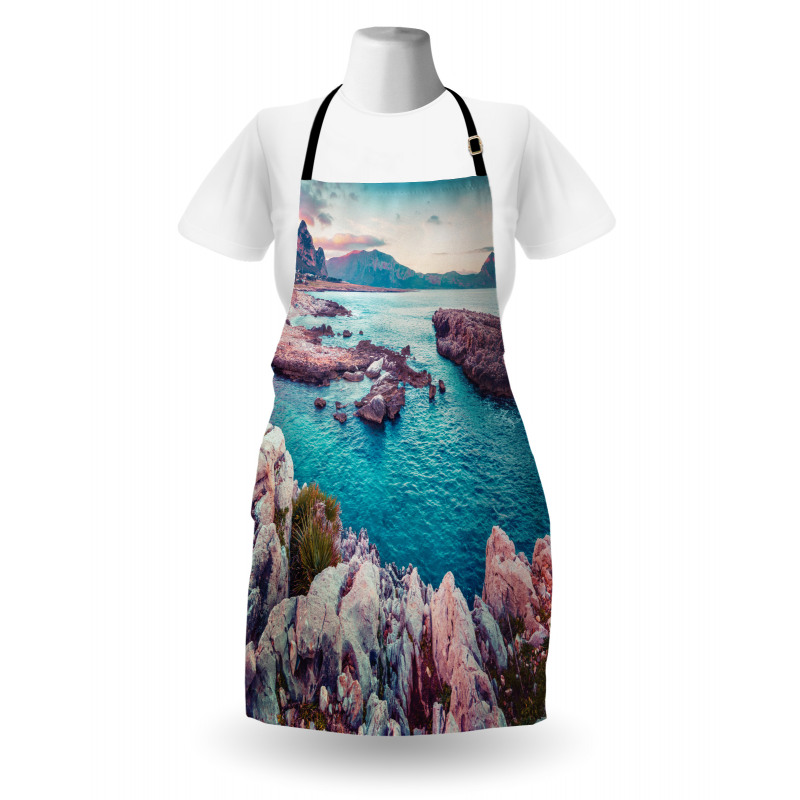 Vibrant Mediterranean Sea Apron