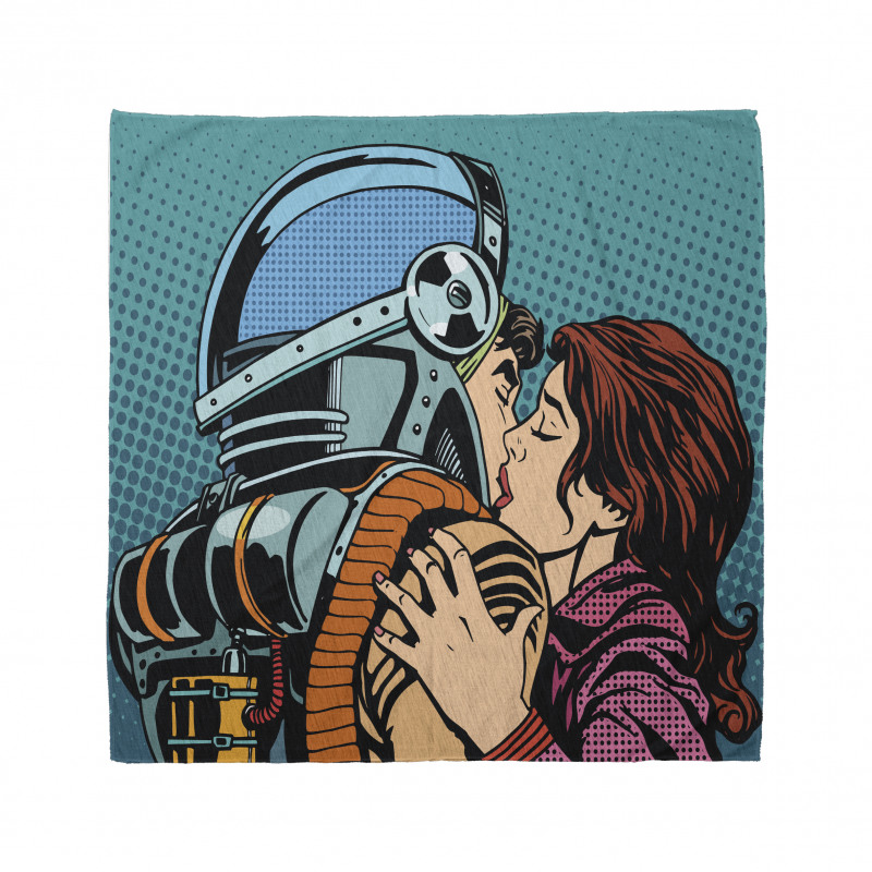 Retro Bandana Astronot Kızın Öpüşmesi