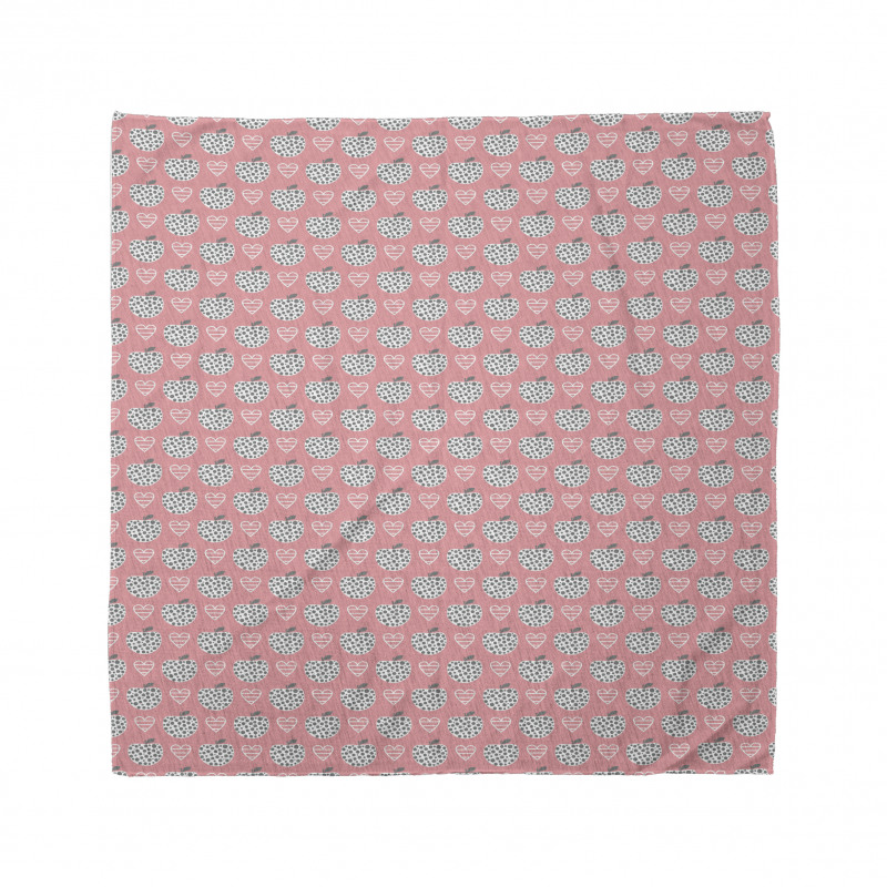 Romantik Bandana Pembe Fon Üzerinde Elma ve Kalp Desenli