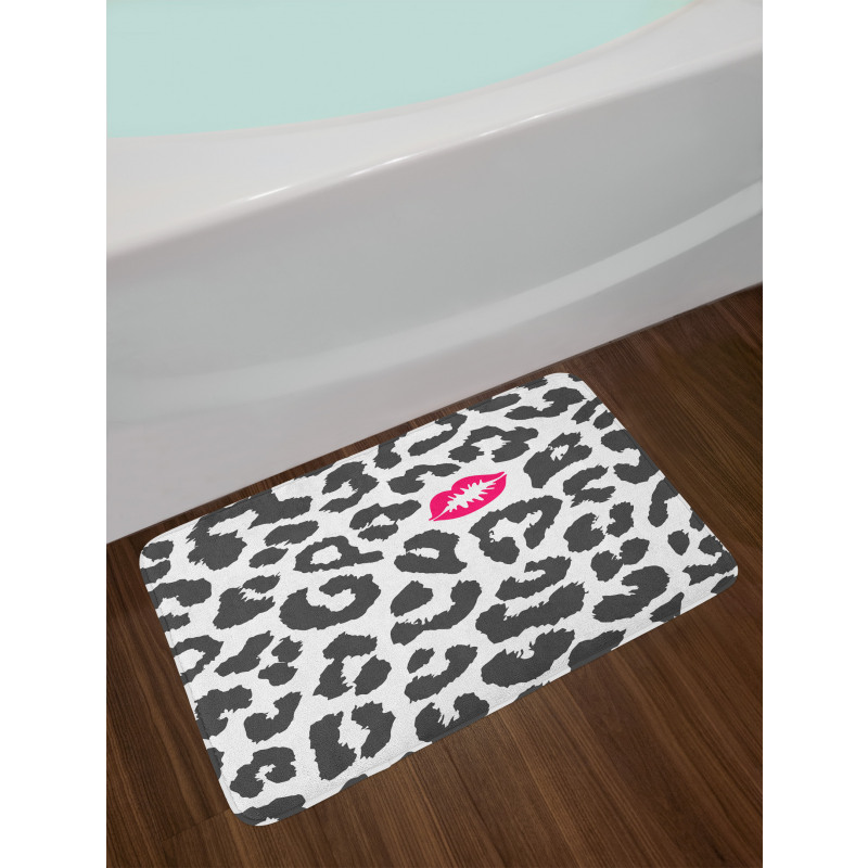 Cheetah Leopard Kiss Bath Mat