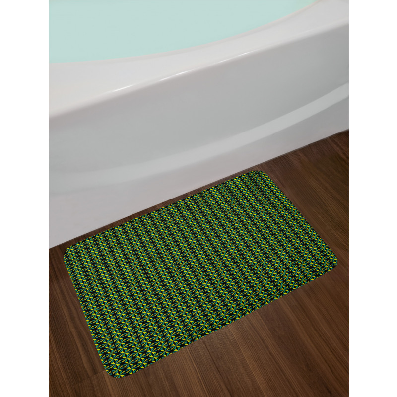 Triangular Geometric Star Bath Mat