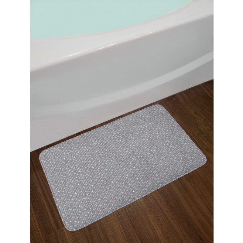 Hearts on Curvilinear Stripes Bath Mat