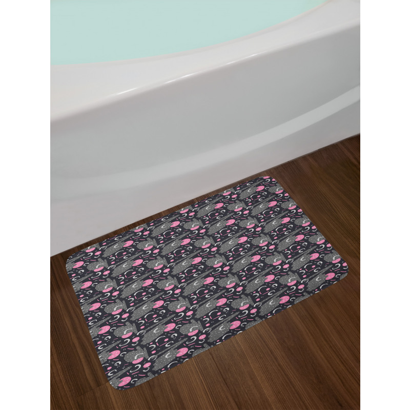 Strokes Dots and Rounds Bath Mat
