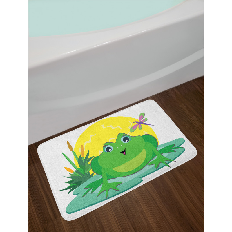 Animal on Leaf Cartoon Sun Bath Mat