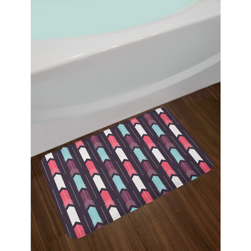 Vertically Upwards Streaks Bath Mat