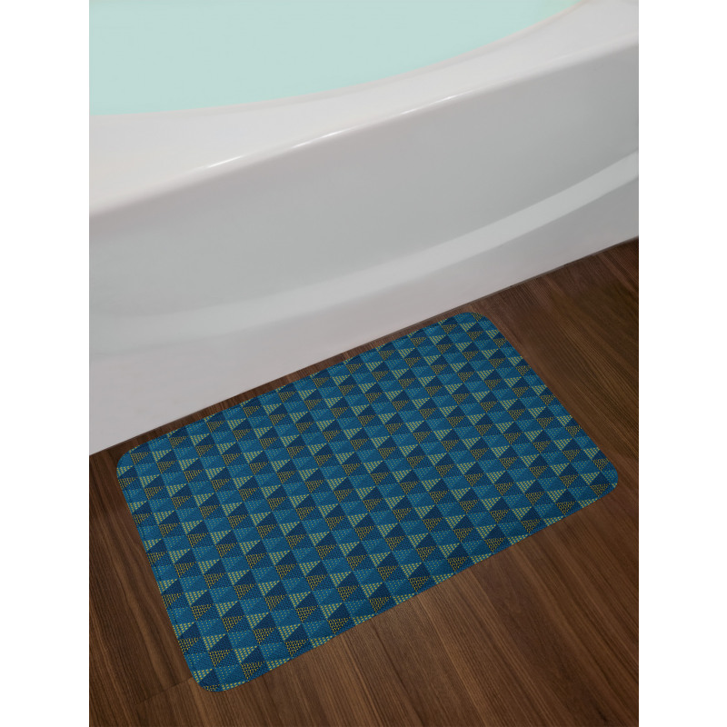 Triangles Themed Abstract Bath Mat