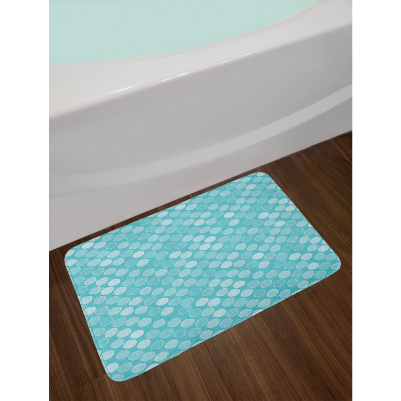 Scribbled Monotone Circles Bath Mat