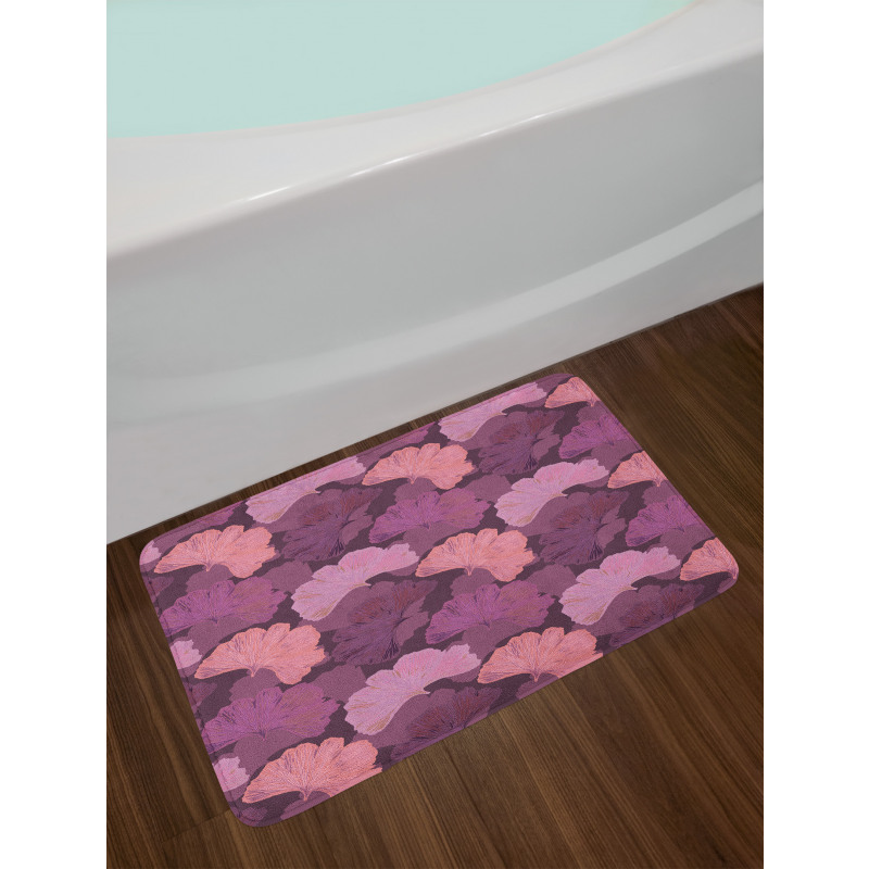 Retro Ginkgo Biloba Leaves Bath Mat