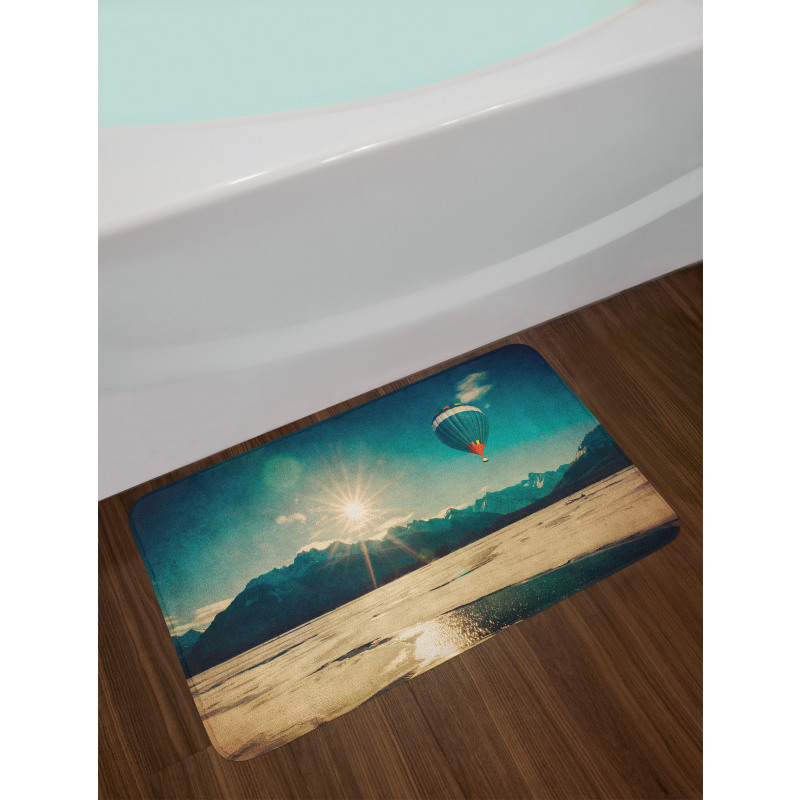 Balloon and Rising Sun Bath Mat