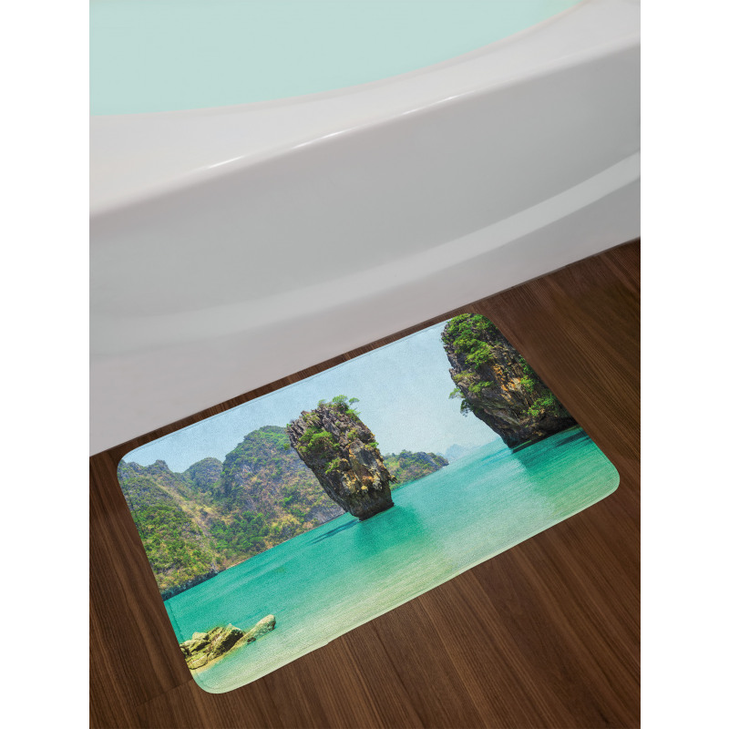 Beach Cruising Journey Bath Mat