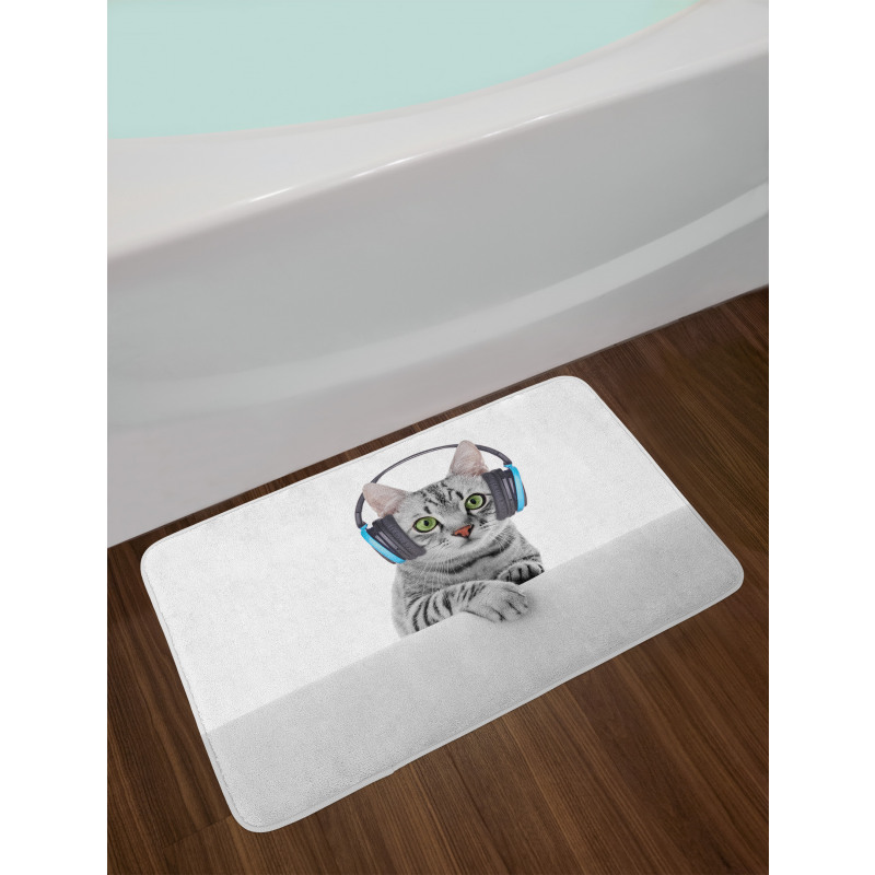 Animal Listening to Music Bath Mat