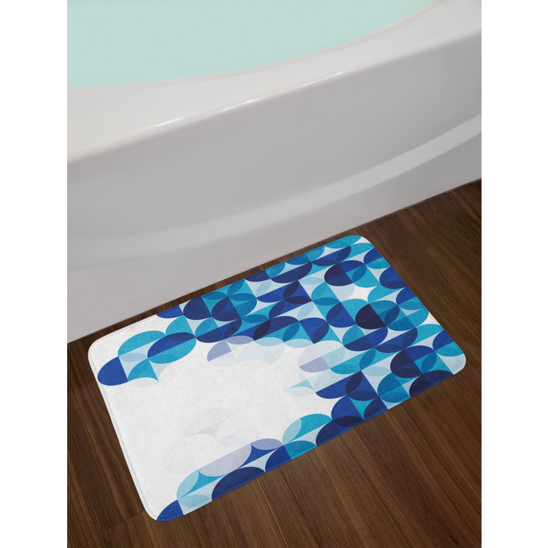 Modern White Circles Bath Mat