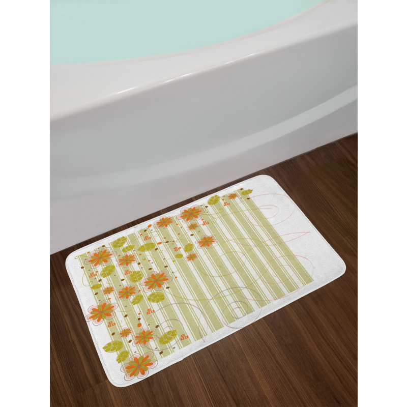 Retro Swirled Flowers Bath Mat