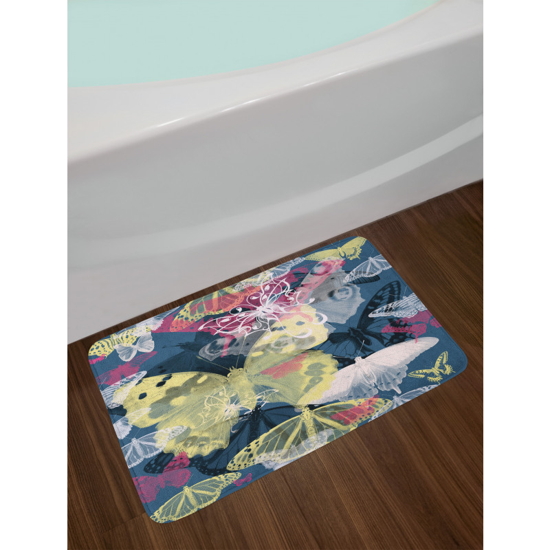 Spring Natural Wildlife Bath Mat