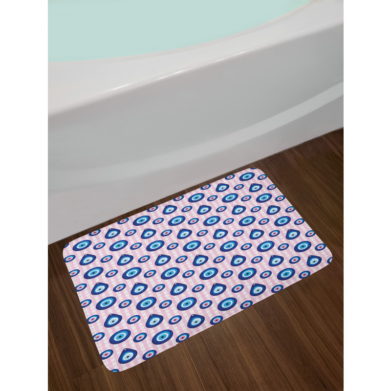 Bead Shapes Checkered Bath Mat