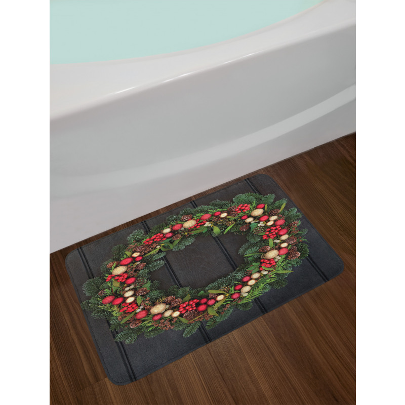 Fir Xmas Wreath Bath Mat