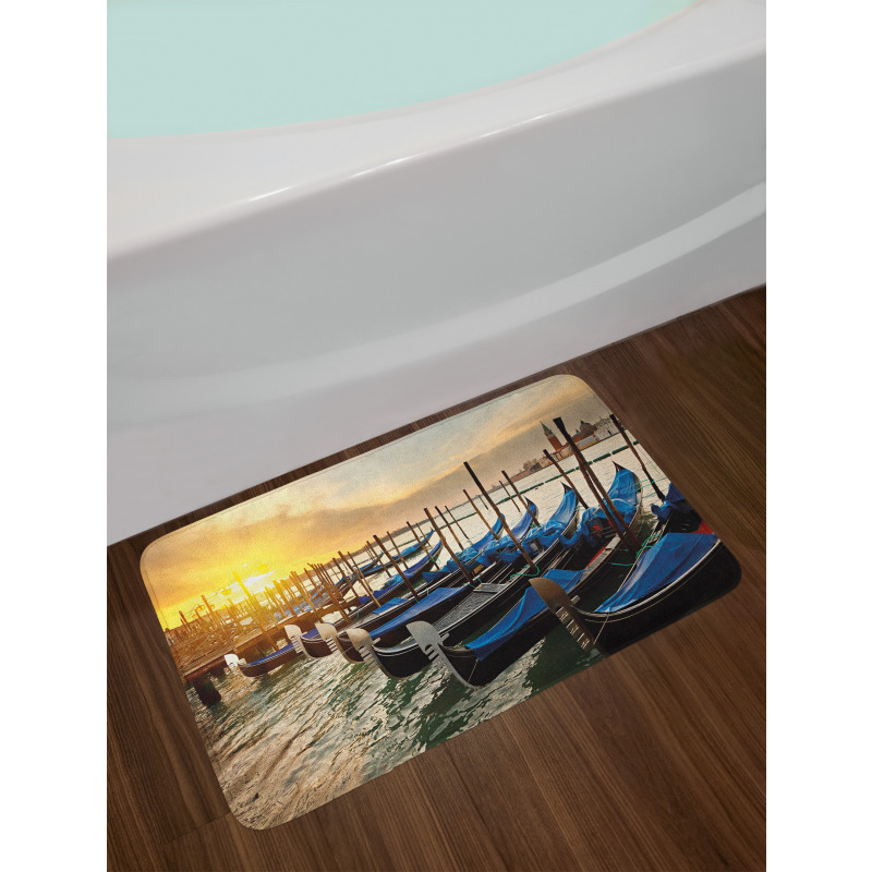 Gondolas Line on Water Bath Mat