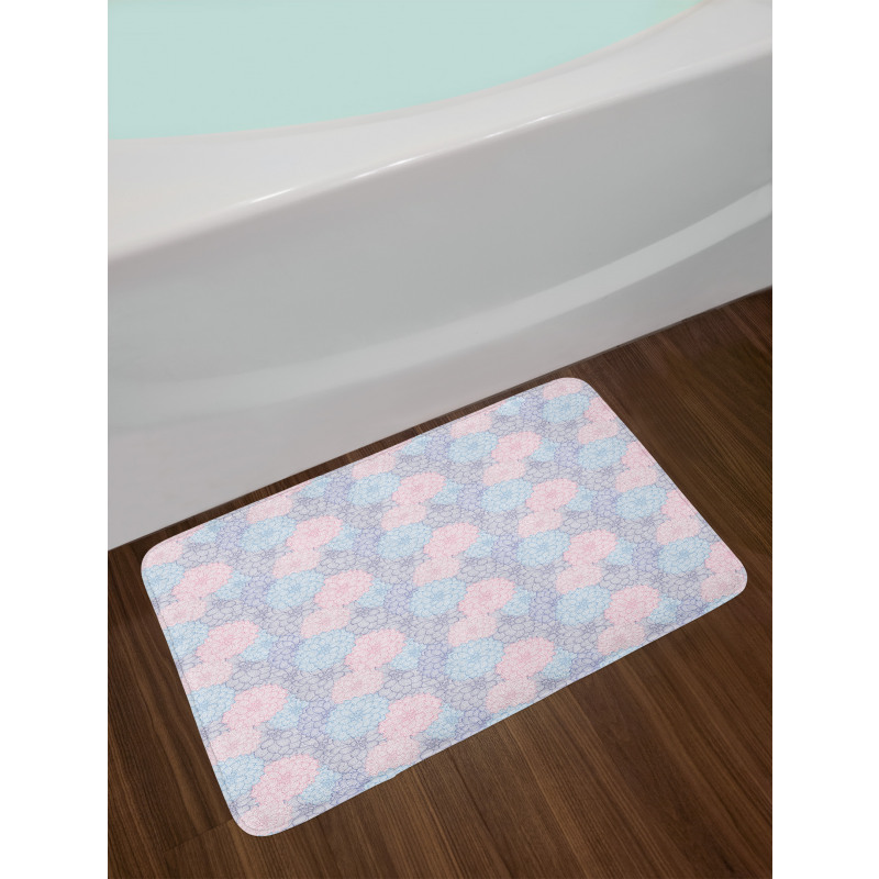 Hand Drawn Pale Blooms Bath Mat