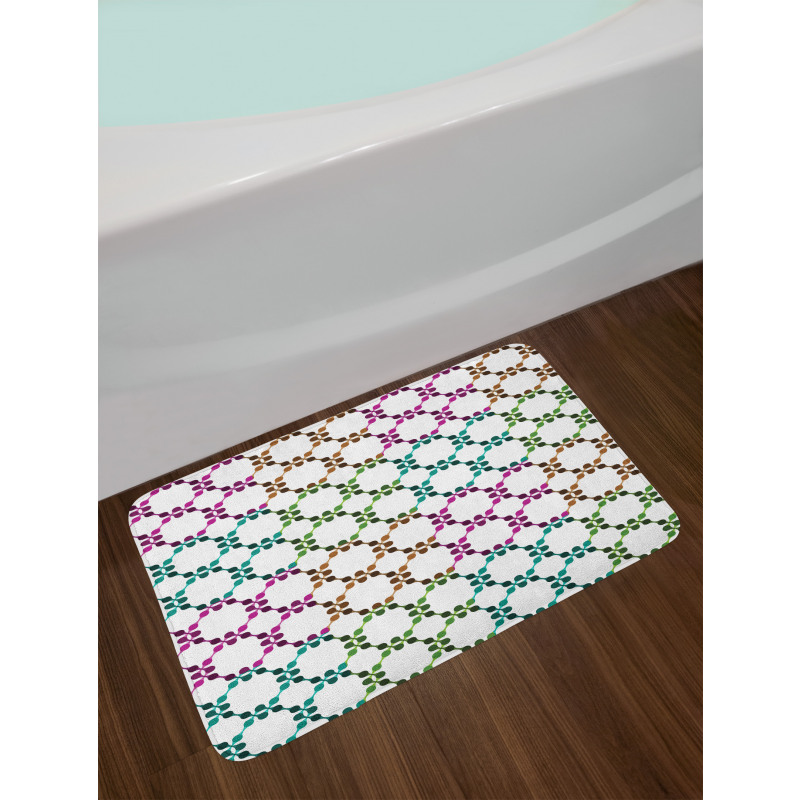 Chain Linked Dots Bath Mat