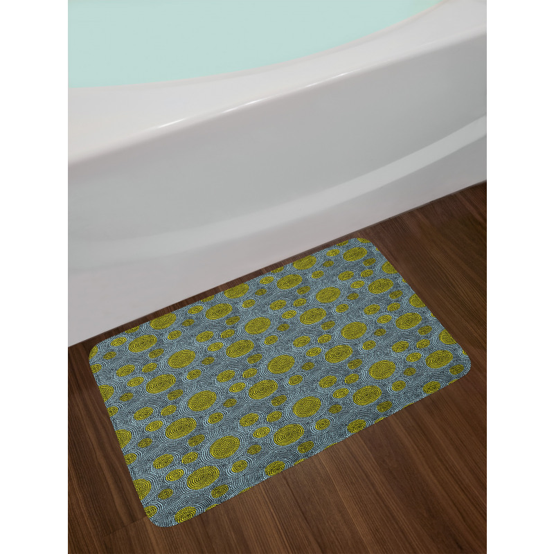 Circular Movement Dot Bath Mat