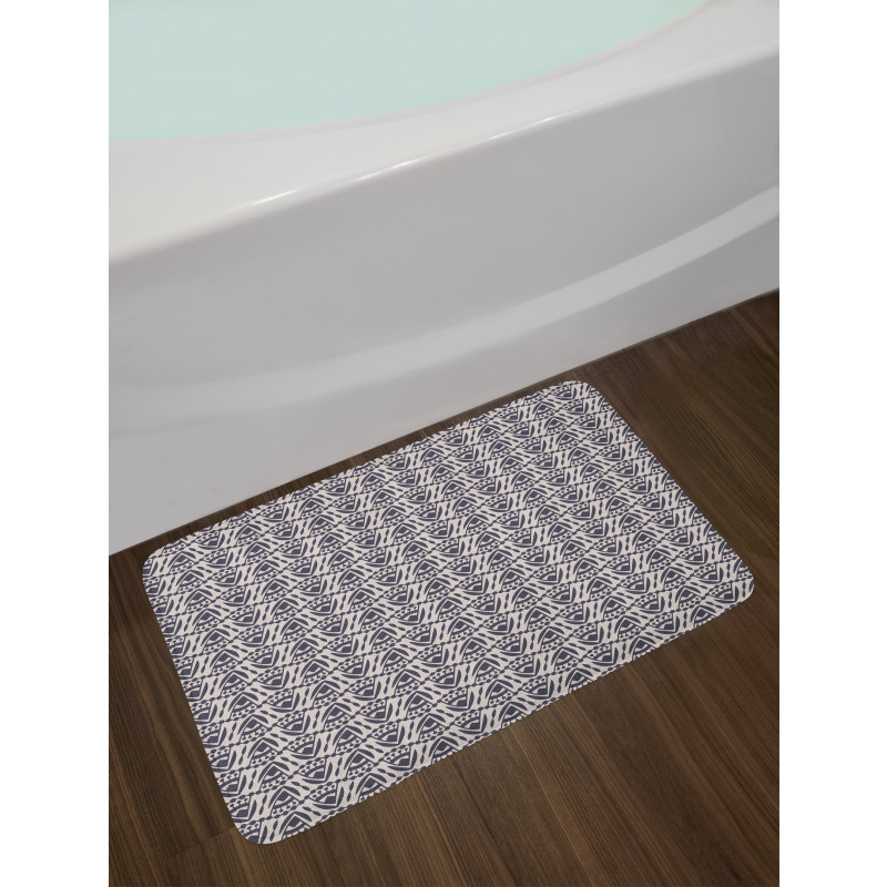 Triangles and Dots Oriental Bath Mat