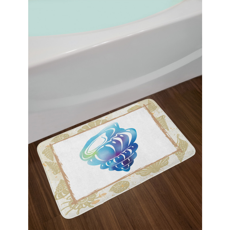 Aquatic Cockleshell Bath Mat