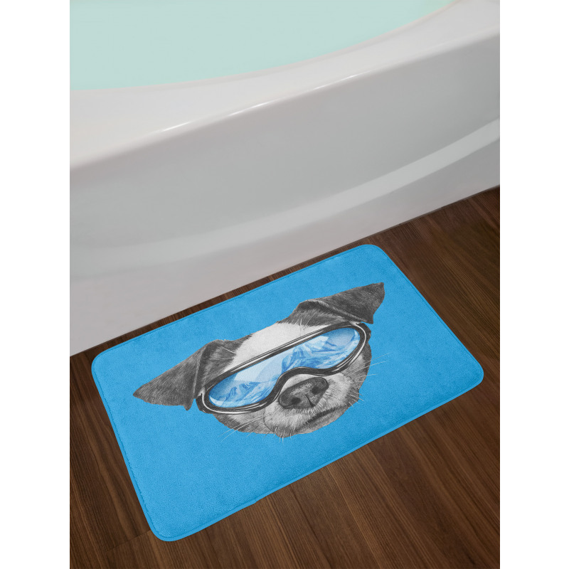 Skiing Cool Doggie Bath Mat