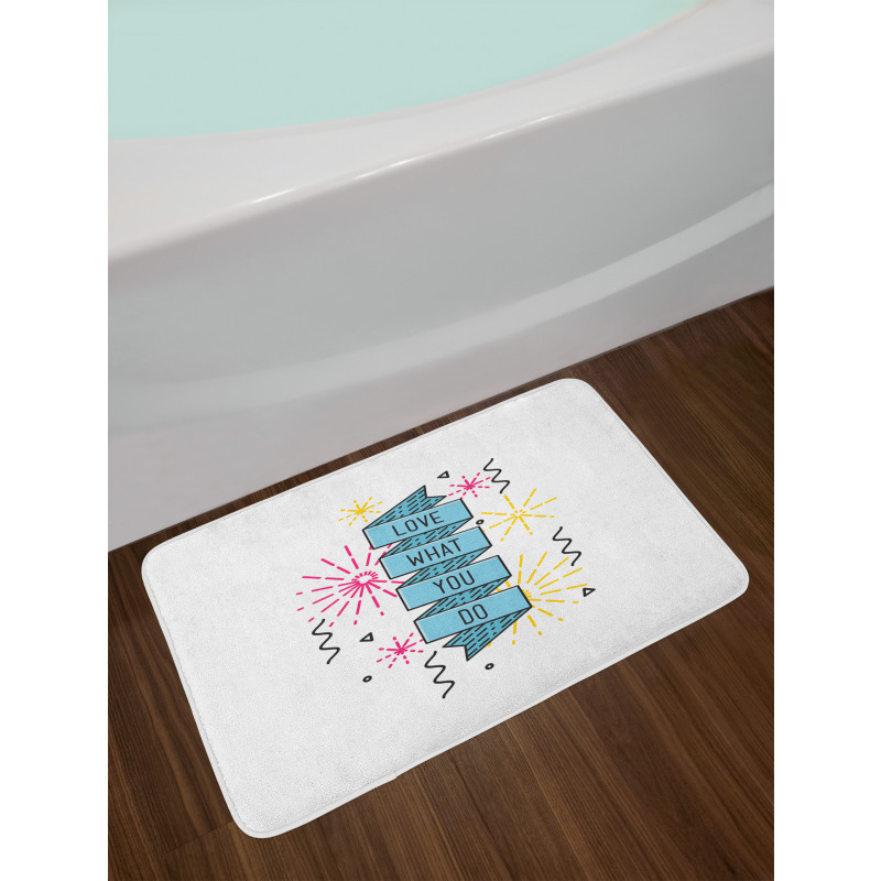 Dashed Starburst Stripes Bath Mat