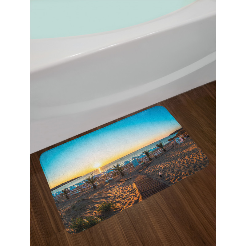 Sun Horizon Sand Dune Bath Mat