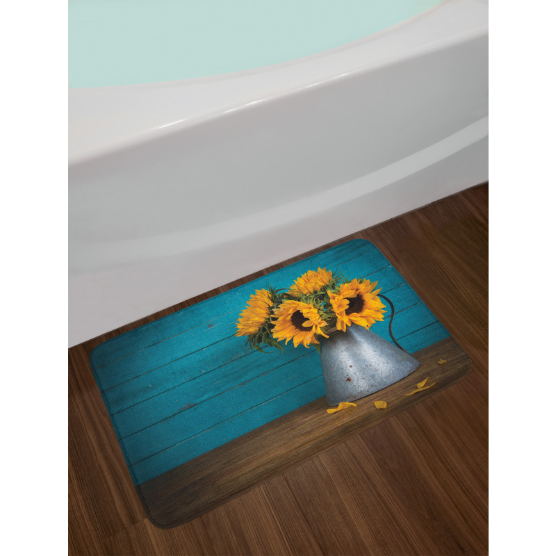 Flowers in Antique Vase Bath Mat