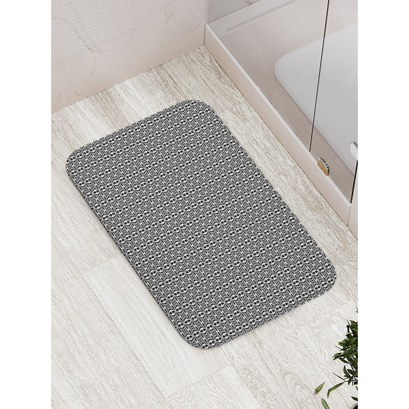 Monochrome Classic Motif Bath Mat