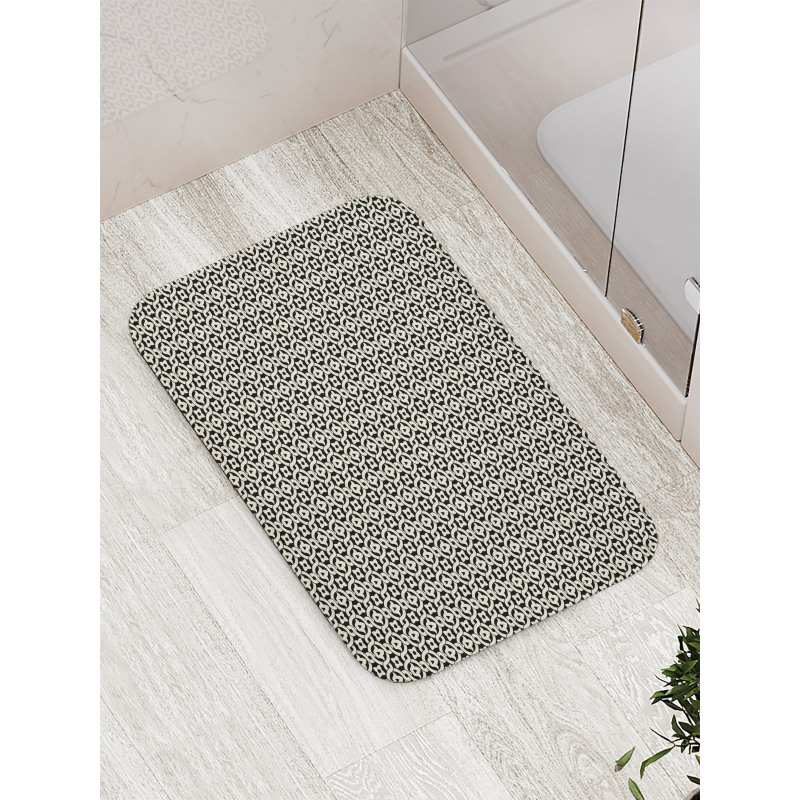 Simple Traditional Floral Bath Mat