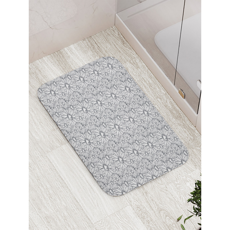 Outline Chamomiles Bath Mat