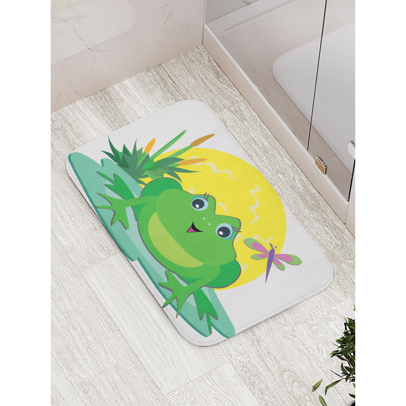 Animal on Leaf Cartoon Sun Bath Mat