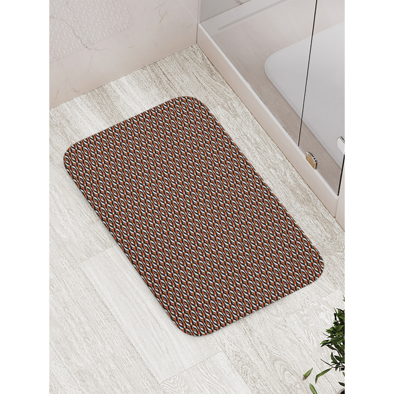 Retro Look Geometric Shapes Bath Mat