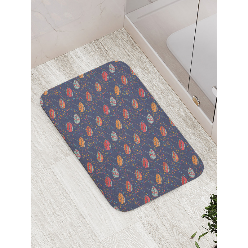 Drops Diagonal Umbrellas Style Bath Mat