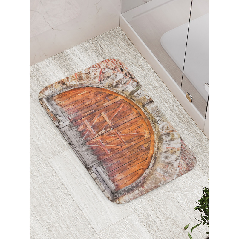 Door Vintage Bath Mat