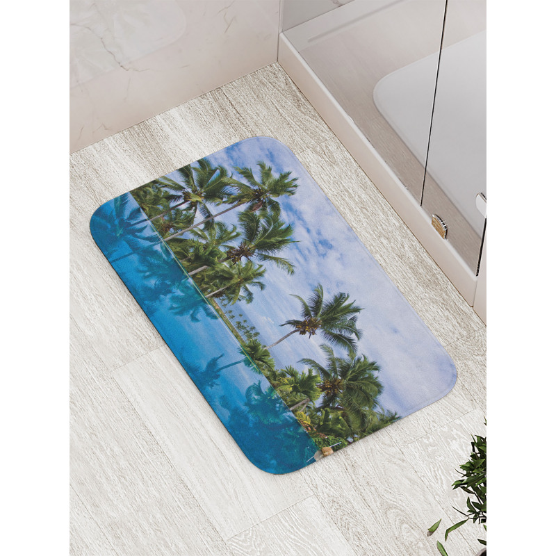 Infinity Pool Palm Bath Mat