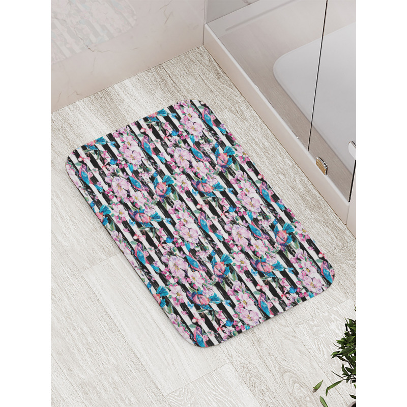 Blooming Flora Tiny Birds Bath Mat