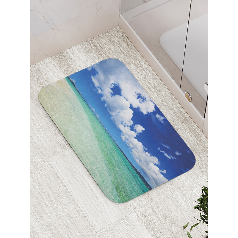 Island Sealife Wavy Sunny Bath Mat