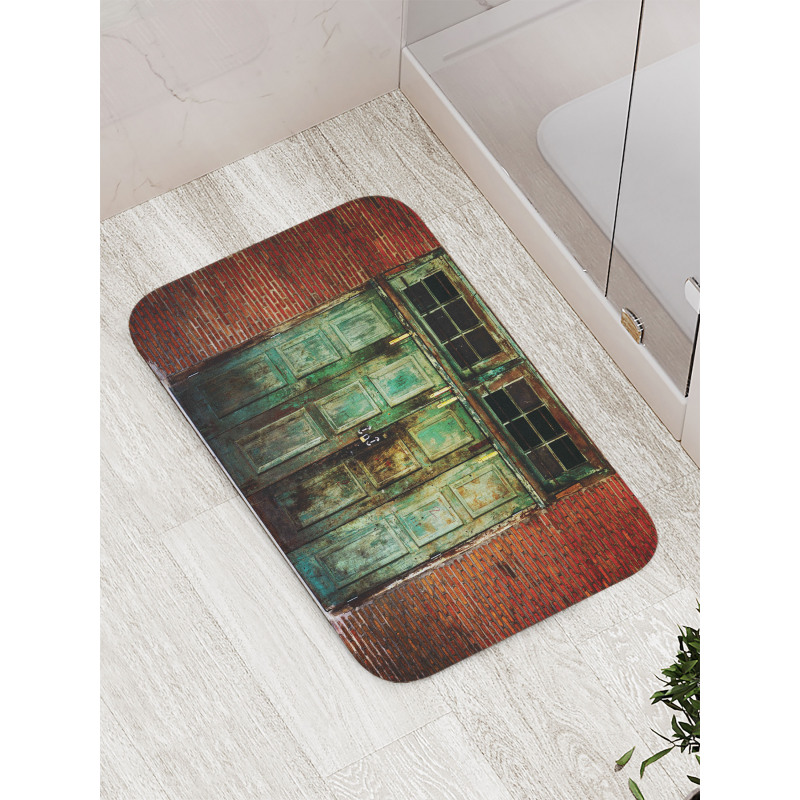 Rusty Old Retro Door Bath Mat