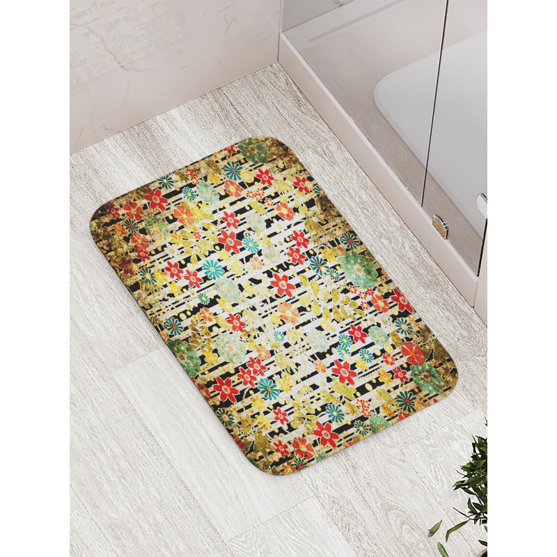 Ivy Leaves and Scenery Bath Mat
