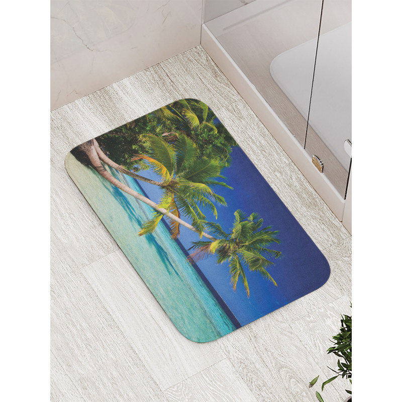 Tropic Island Palms Bath Mat